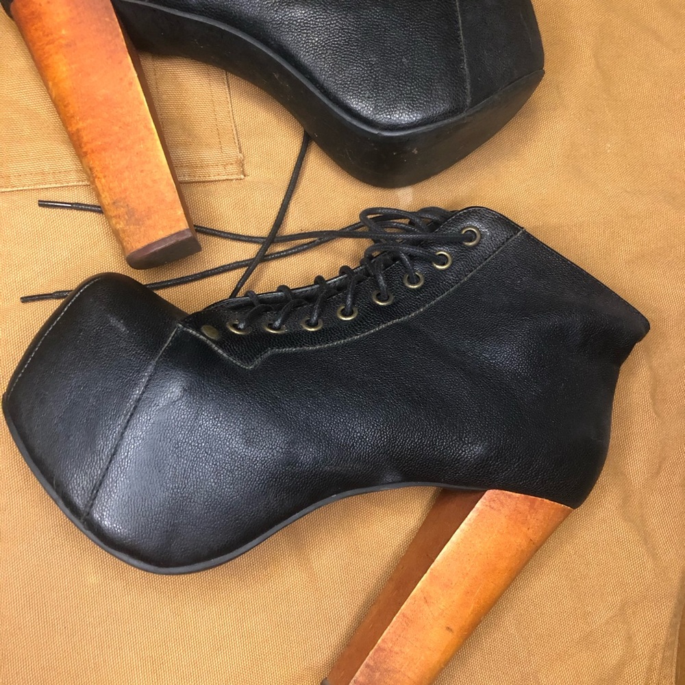 Jeffery Campbell platform bold